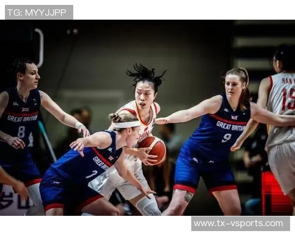 开门红!女篮后程发力击败英国5人上双3人16分 开门红!女篮后程发力击败英国5人上双3人16分